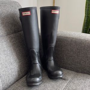 Tall Hunter Rain Boots